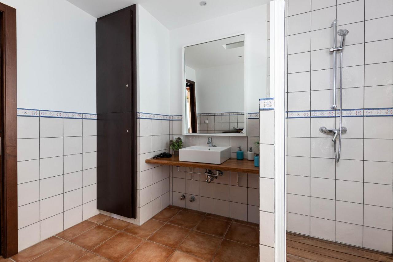 Yourhouse Romani Villa Muro Luaran gambar